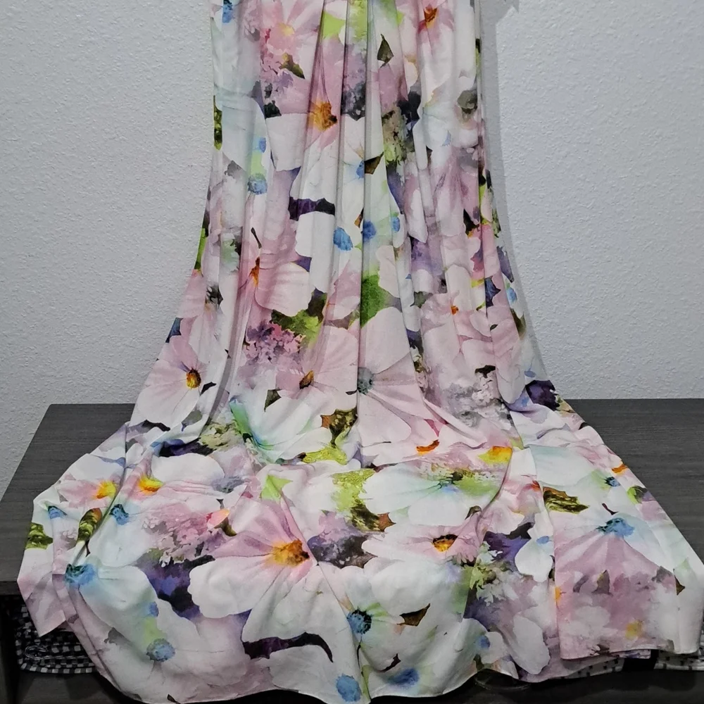 Adrianna Papell Women's Floral Halter Gown - Picture 6 of 15